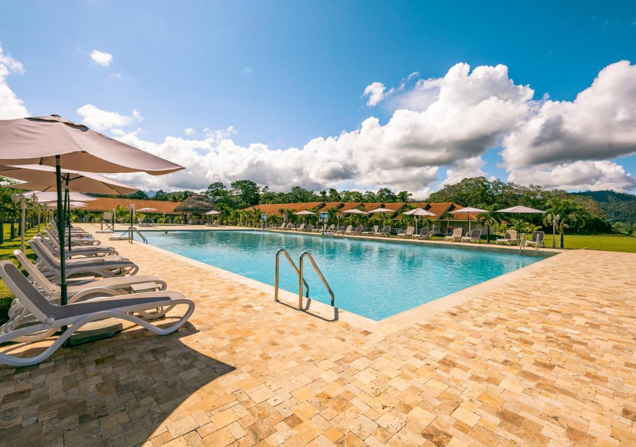 Bella Terra Laguna Azul Resort & Spa Sauce Luaran gambar