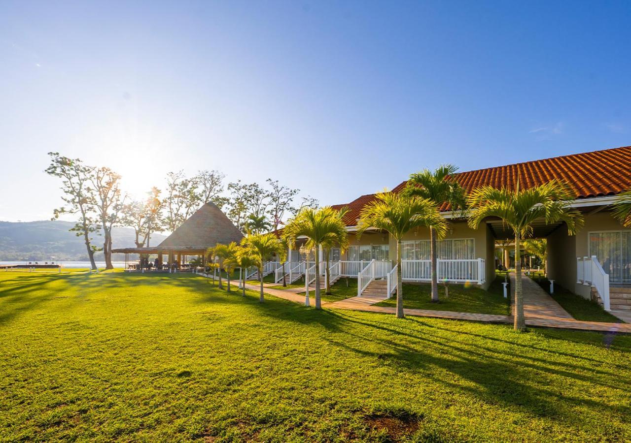 Bella Terra Laguna Azul Resort & Spa Sauce Luaran gambar